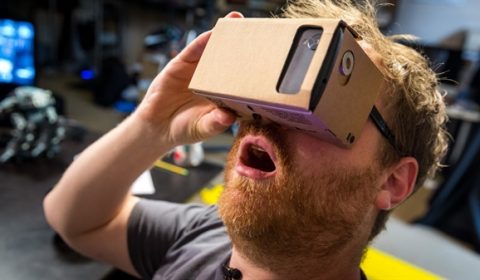 (Guide) กล่อง VR มือถือ เล่นอะไรได้บ้าง ?